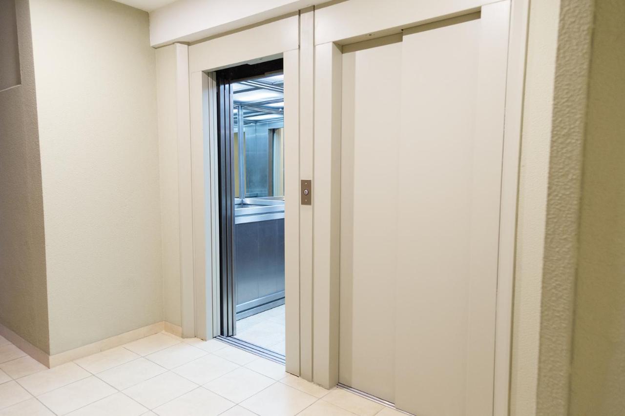 Departamento Buenos Aires Centro Con Cochera Екстериор снимка