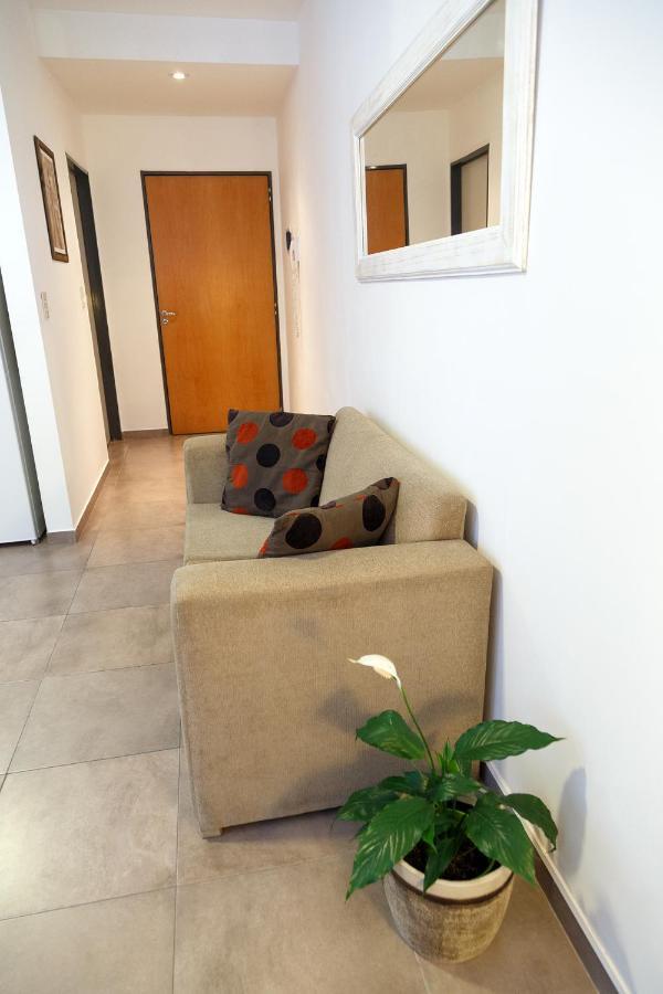 Departamento Buenos Aires Centro Con Cochera Екстериор снимка